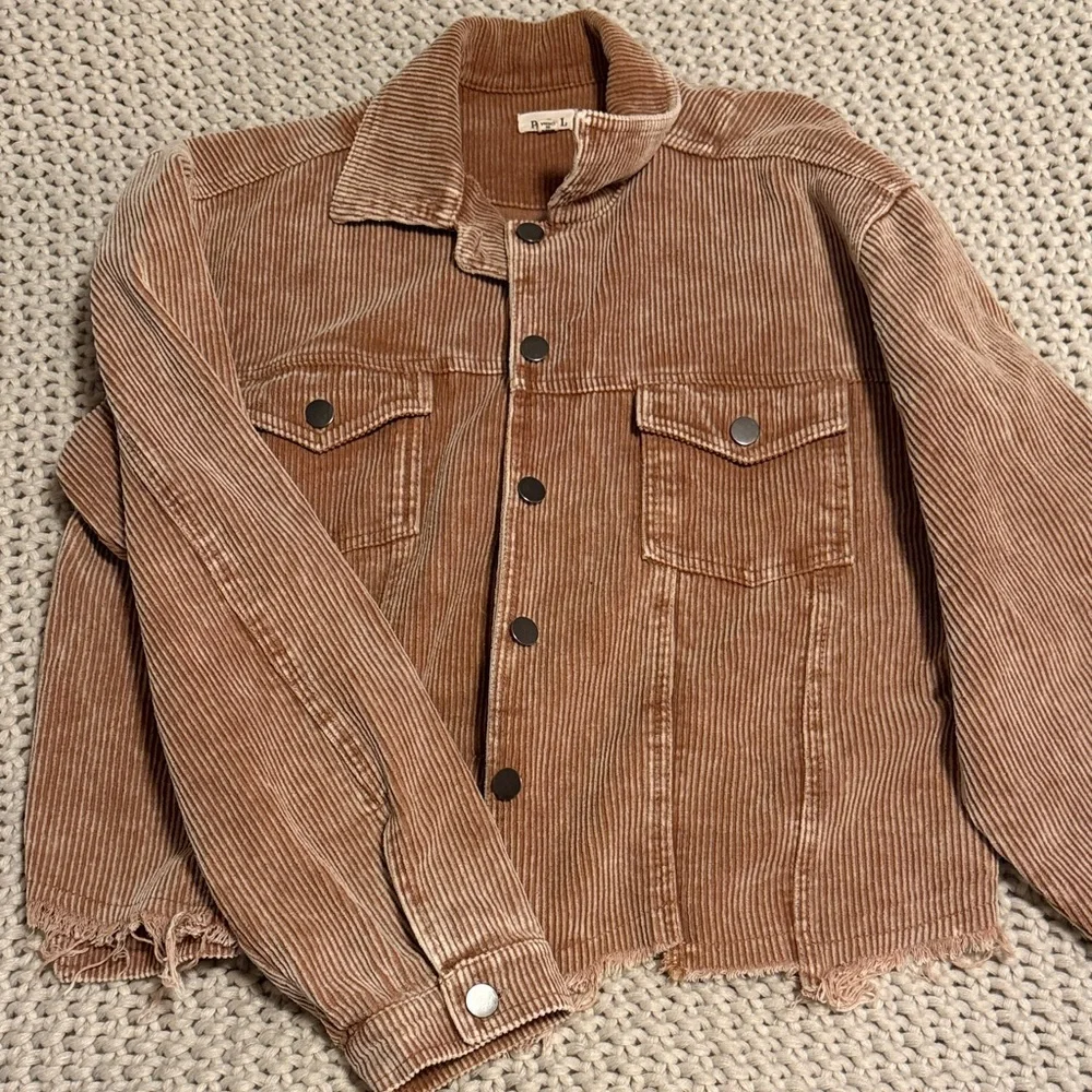 POL Ribbed Tan Jacket - Picture 1 of 2
